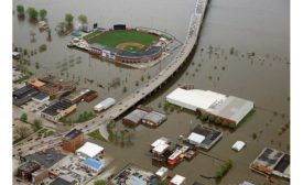 爱荷华州达文波特市中心洪水